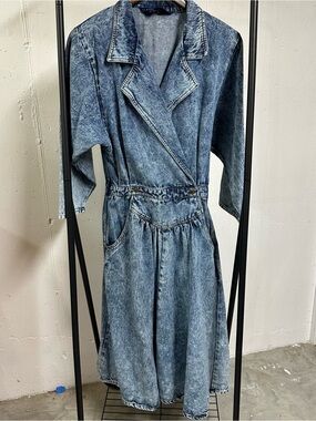 Mizz Lizz stonewashed denim power Wrap dress